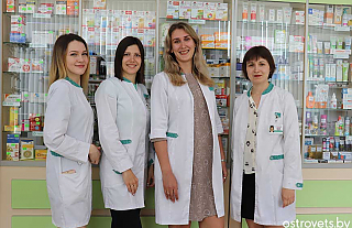Не врачи, но тоже лечат – работники аптеки также отмечают День медицинского работника 