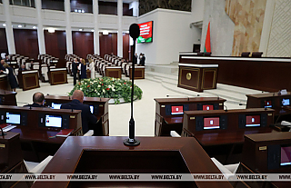 Депутаты приняли во втором чтении законопроект о лицензировании