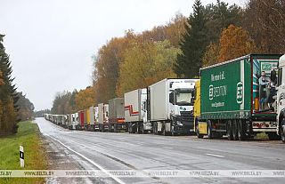 ГПК: перед выходными около 4,8 тыс. фур ожидают на границе въезда в ЕС ГПК: перед выходными около 4,8 тыс. фур ожидают на границе въезда в ЕС