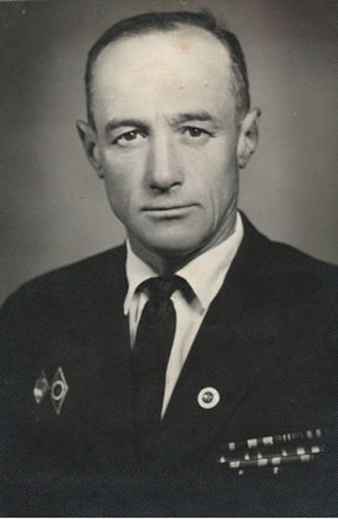 10.jpg 10.jpg