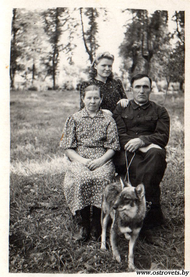 ВАрнянски парк 1947г.jpg