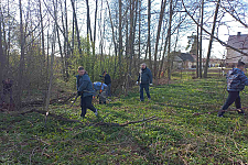 Сотрудники РОВД присоединились к республиканскому субботнику