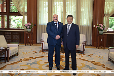 Александр Лукашенко и Си Цзиньпин в Пекине проводят встречу