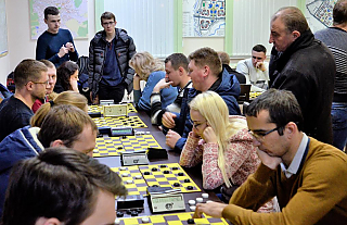 Соревнования по шашкам завершили спартакиаду работников БелАЭС