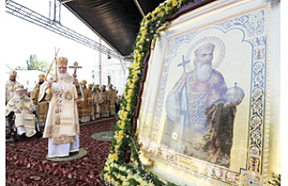 Островчане побывали на Вселенской Литургии в Минске, посвященной 1025-летию Крещения Руси