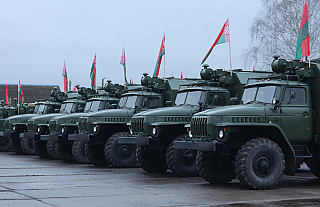 Вооруженные Силы получили более 30 единиц модернизированной техники и комплексов связи