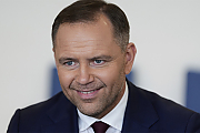 Кароль Навроцкий осудил демонстрацию бандеровских флагов в Варшаве и поддержал депортацию 63 человек