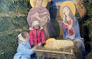 О семейных традициях, самом памятном Рождестве и о том, как не расплескать благодать, рассказывают православные священники Георгий Савицкий и Николай Утекалко