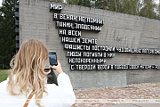 "Каждый должен побывать в знаковых местах Беларуси". Профсоюзы Гродненской области организовали почти 1 тыс. экскурсий