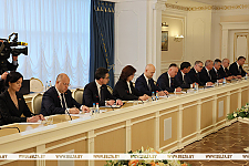Александр Лукашенко потребовал выстроить четкую идеологическую работу в стране
