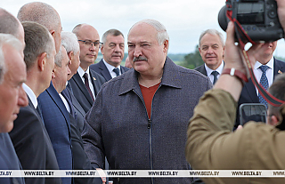 "Специалистов много, пока хромает организация". Александр Лукашенко о кадровом эксперименте среди руководителей областей 