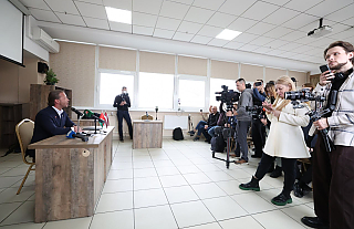 Большой диалог в Минске: заявления Алексея Росликова и острые вопросы для Латвии