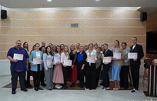 Кто управляет нашей жизнью – звёзды, Бог или соцсети – спорили во время психологического батла