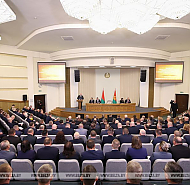 Иначе порядка не будет. Александр Лукашенко ориентирует на усиление ответственности руководителей на местах Иначе порядка не будет. Александр Лукашенко ориентирует на усиление ответственности руководителей на местах