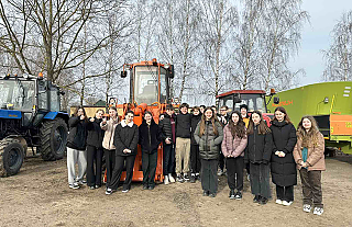 Ученики СШ №3 побывали на производственной экскурсии в КСУП «Гудогай»