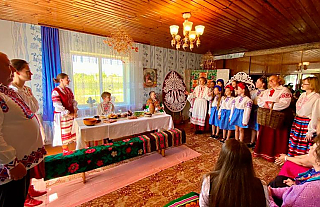 Аматарскае аб’яднанне Міхалішкаўскага клуба ўдзельнічае ў абласным аглядзе-конкурсе з велікоднай замалёўкай