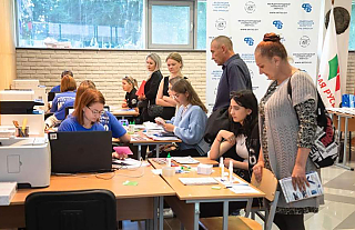 Стали известны результаты подачи документов в вузы в 2025 году
