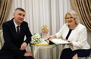 Время посвящать друг другу: серебряный юбилей отпраздновала семья Шушкевич