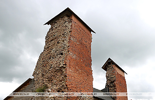 В Беларуси завершился первый этап реставрации Кревского замка. Появится ли тут музей?