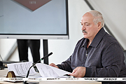 "Чтобы что-то иметь, надо погорбатиться". Александр Лукашенко прямо ответил тем, кто ноет по поводу картошки