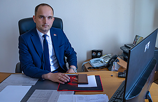 "Прямую линию" провёл председатель райисполкома Сергей Медзвецкас