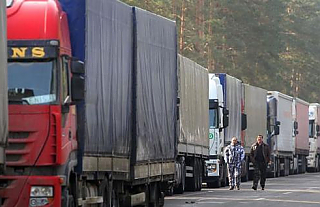 Больше 1000 фур ожидают выезда из Беларуси на границе с Польшей, Литвой и Латвией