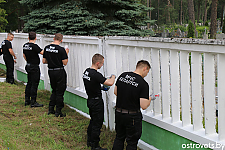 Спасатели присоединились к районному субботнику