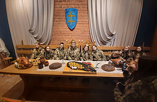 Островецкий военно-патриотический клуб “Единство” посетил Ивье, Юратишки и Лиду