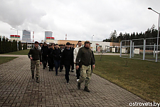 Островчанам вручили повестки в армию