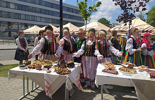 Второй день на фестивале национальных культур в Гродно: островчане делятся фотоснимками