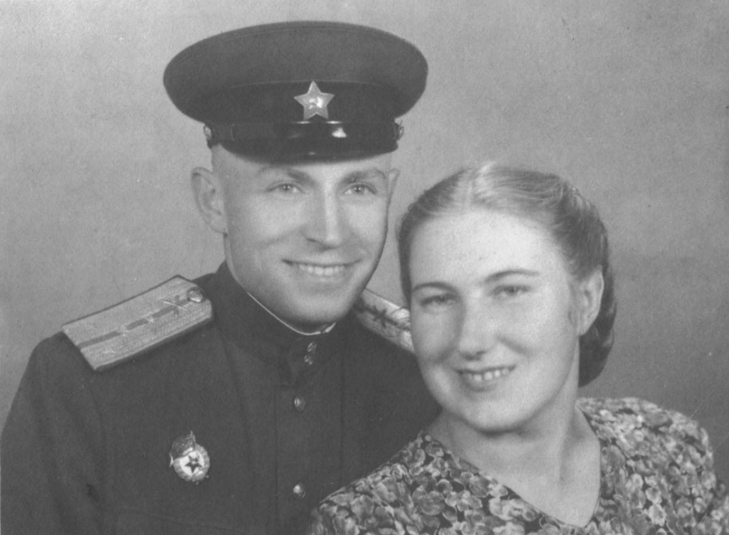 Піліп і Раіса Саламашанкі. 1949 год.jpg