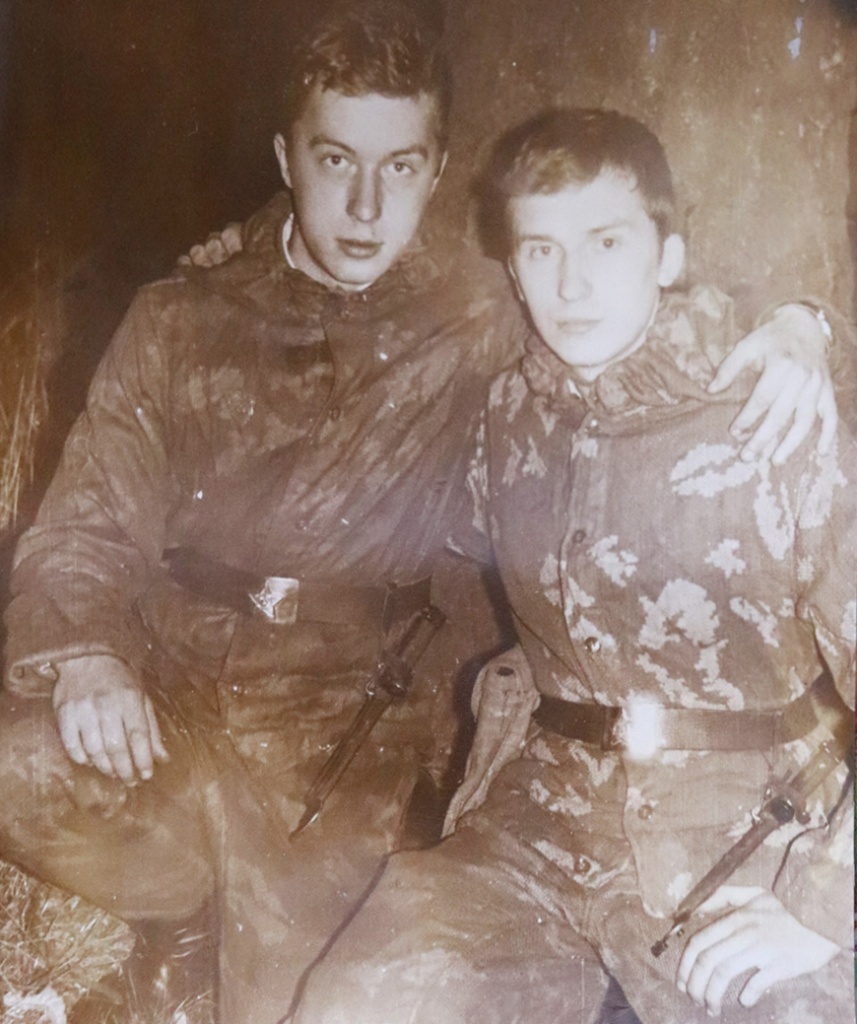 Ромуальд Журейко (справа).jpg