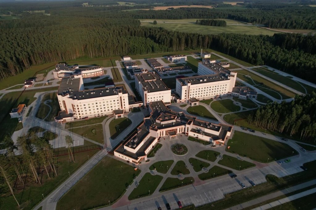 Островецкая центральная клиническая больница.JPG