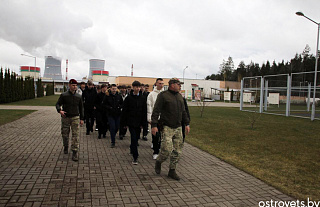 Островчанам вручили повестки в армию
