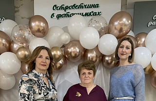 Пра свой жаночы код расказвалі Эліна Гражуль-Гульбінская, Вольга Багдановіч і Ніна Рыбік